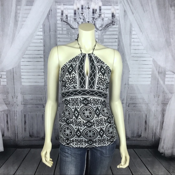 BCBGMAXAZRIA Halter Graphic Top - Picture 5 of 5